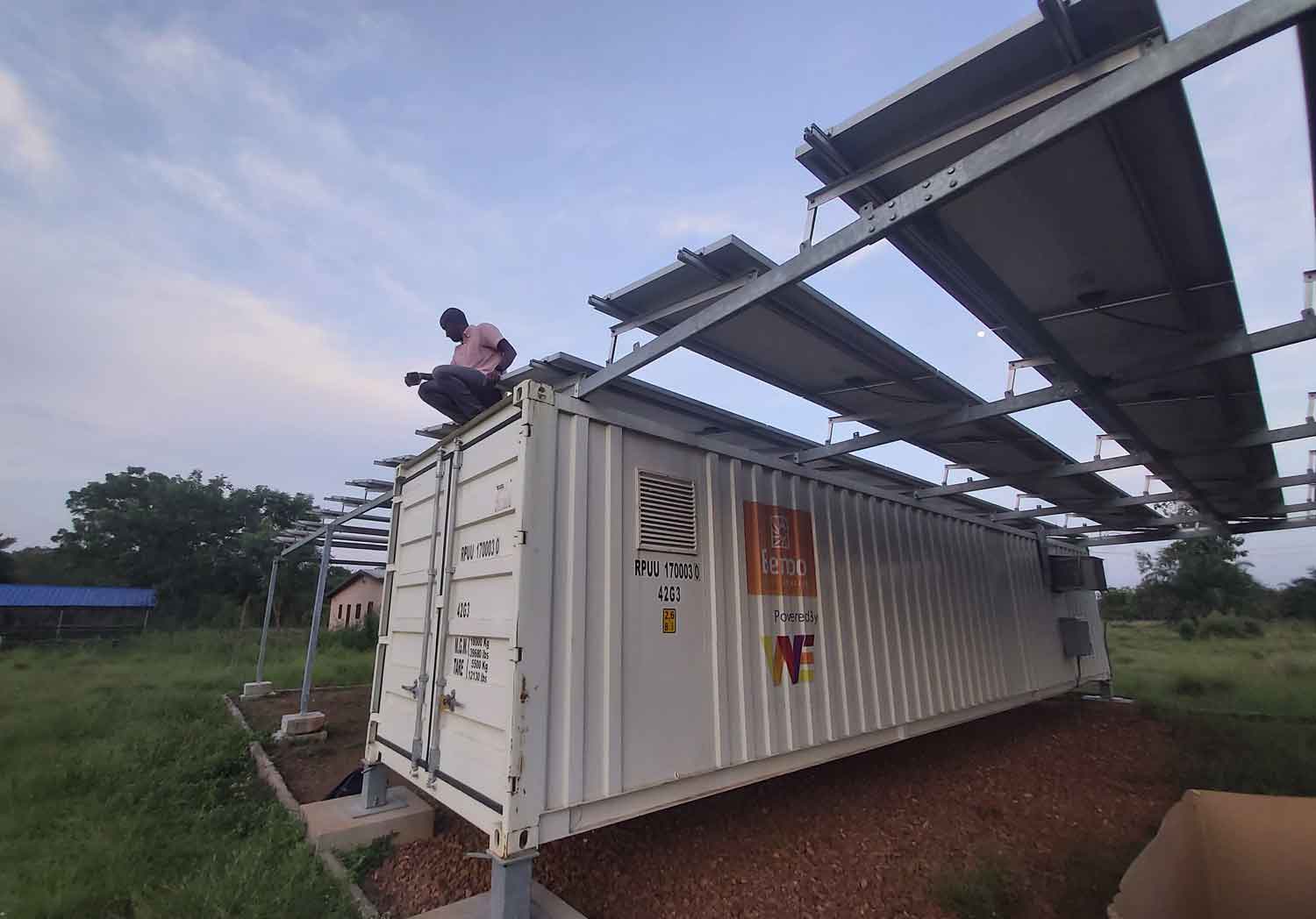 Panneaux solaires de l'usine de transformation de viande à Notsé au togo